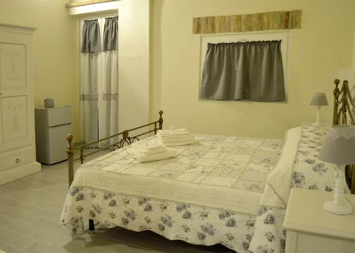 فندق مبيت وإفطار L'antico Fienile Calosso